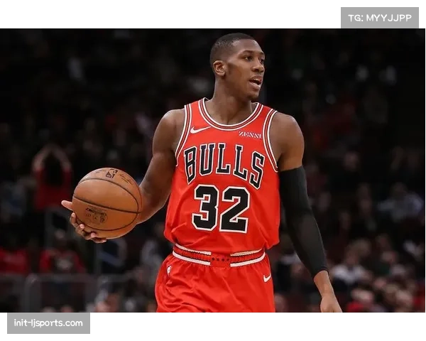 魔术击败公牛锁定东南赛区头名，时隔多年重返季后赛